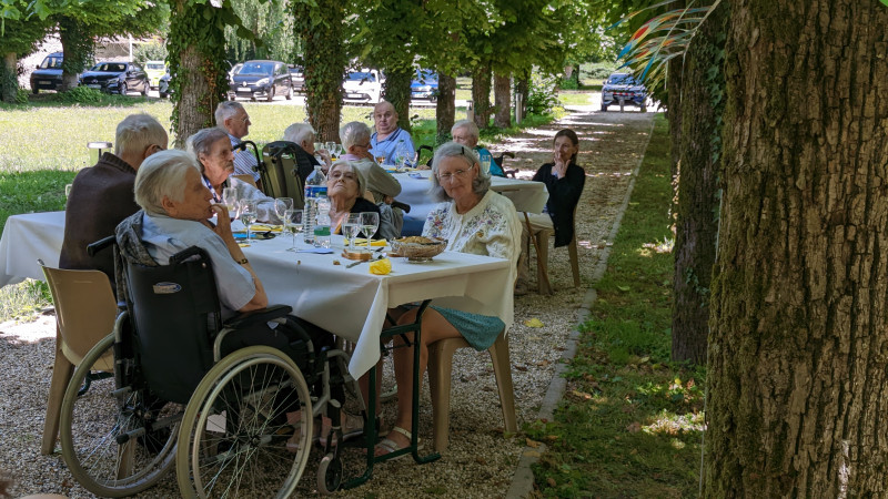 REPAS FETE DE L'ETE