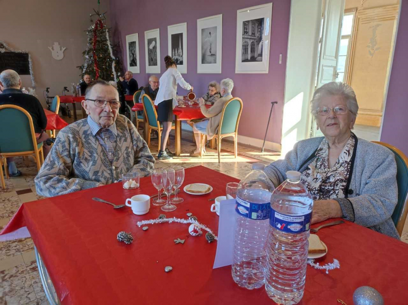 repas de Noël du 17 décembre 2021 EHPAD