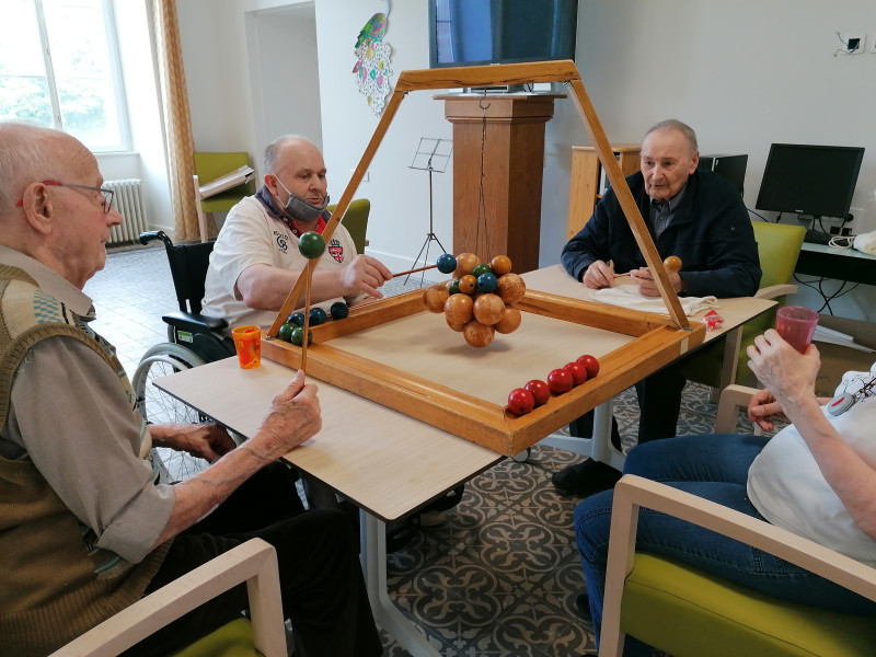 JEUX GEANT EN BOIS